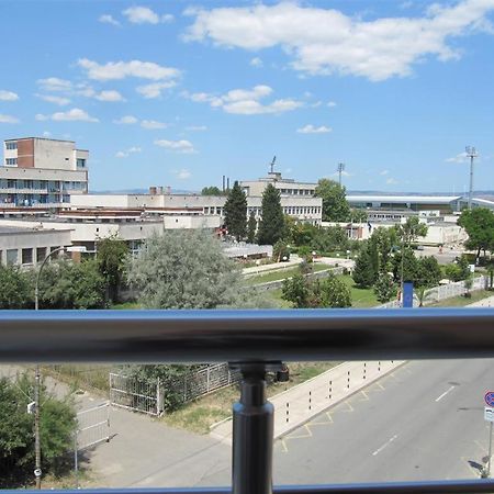 Rayski Zalez Pomorie Luaran gambar