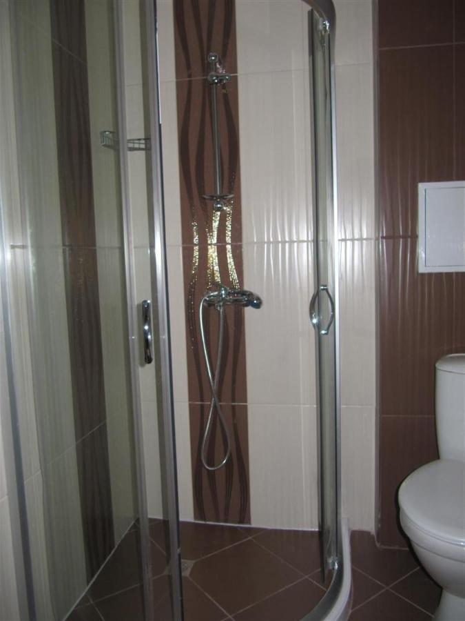 Rayski Zalez Pomorie Luaran gambar